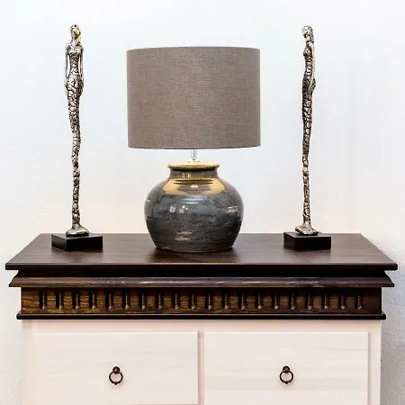 Komfortwohnung Innenstadt An Der Schelfkirche