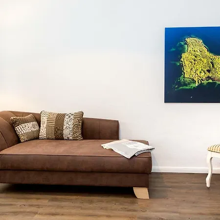 アパート Komfortwohnung Innenstadt An Der Schelfkirche *